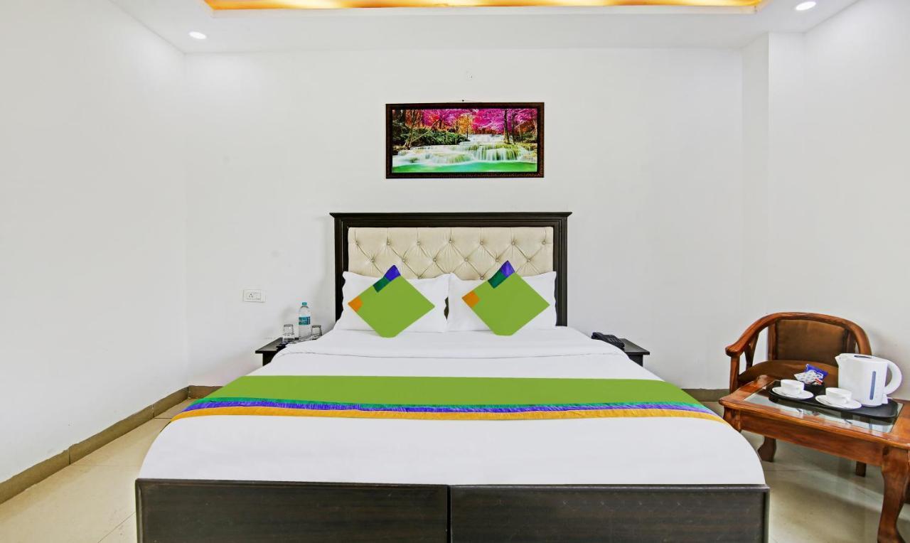 Treebo Royal Empire Adarsh Nagar, Chandigarh Hotell Eksteriør bilde