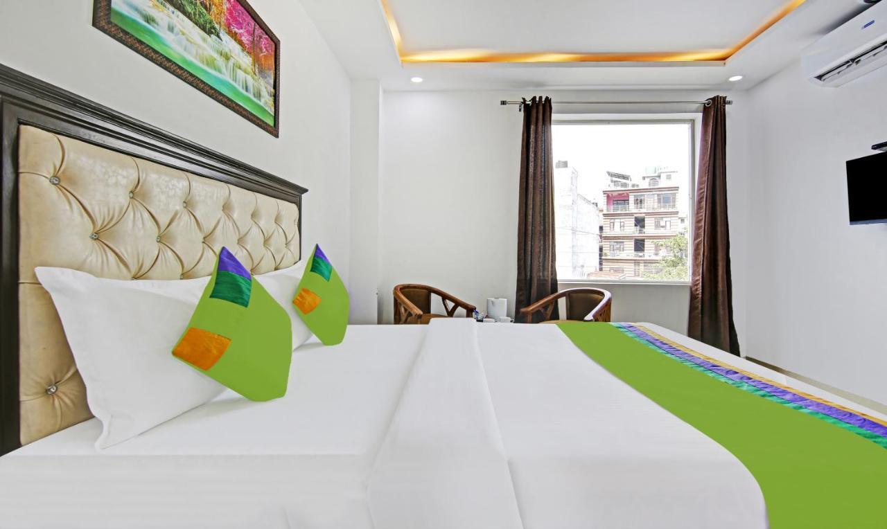 Treebo Royal Empire Adarsh Nagar, Chandigarh Hotell Eksteriør bilde