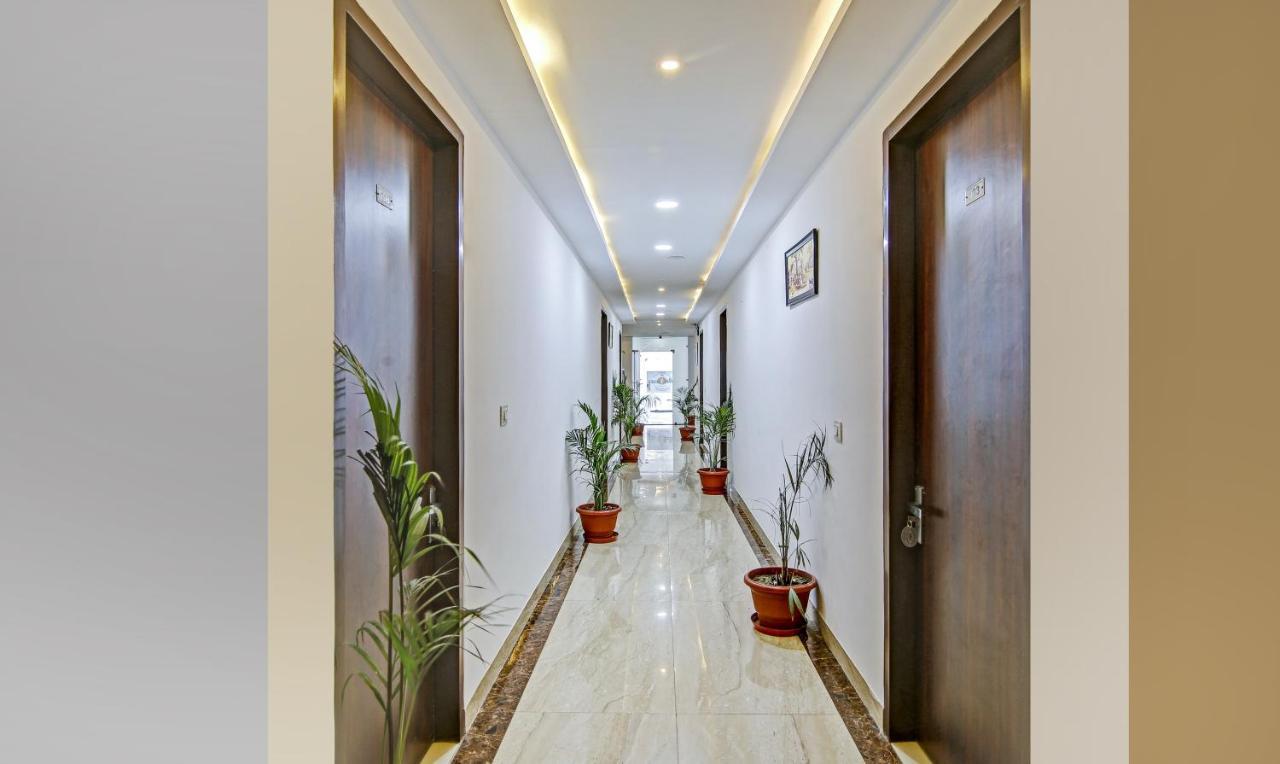 Treebo Royal Empire Adarsh Nagar, Chandigarh Hotell Eksteriør bilde