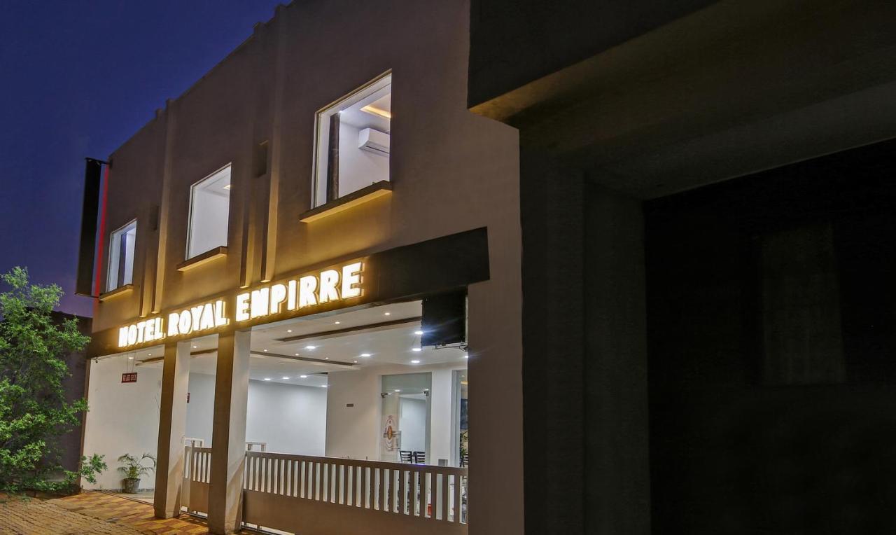 Treebo Royal Empire Adarsh Nagar, Chandigarh Hotell Eksteriør bilde