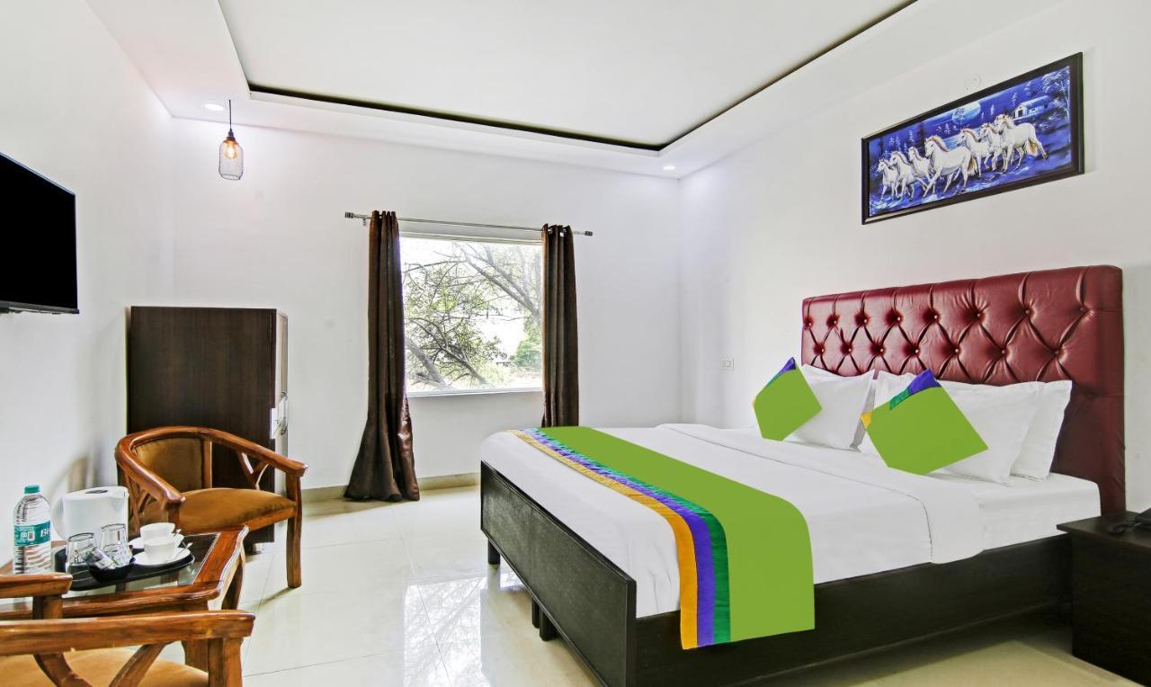 Treebo Royal Empire Adarsh Nagar, Chandigarh Hotell Eksteriør bilde