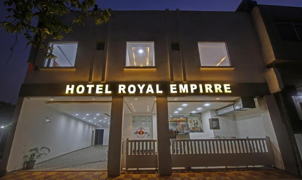 Treebo Royal Empire Adarsh Nagar, Chandigarh Hotell Eksteriør bilde
